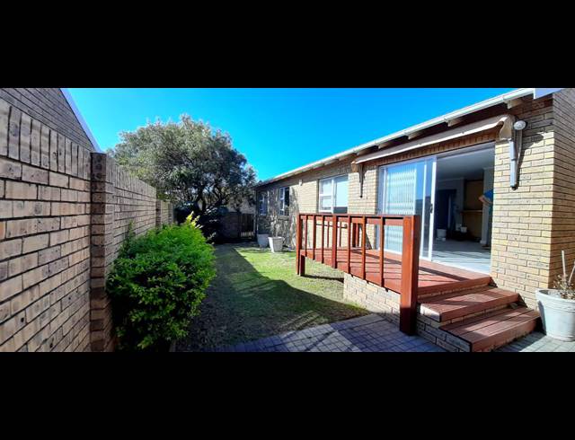 3 BEDROOM TOWNHOUSE RENTED IN PROVIDENTIA